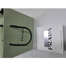 프라다쿠션