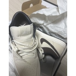 나이키 조던1 로우